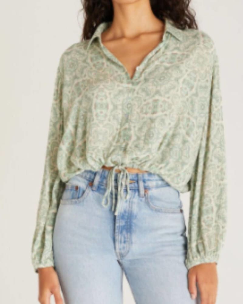 Front of a model wearing a size Large Becca Medallion Top in Tropical Teal in Tropical Teal by Z Supply. | dia_product_style_image_id:332389